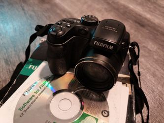 Fujifilm FinePix S1500 Black Compact Digital Camera 10MP 12x Zoom 2.7in
