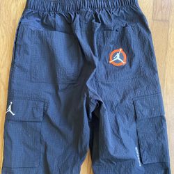Men’s Jordan Air Flight Windbreaker Cargo Pants Size Medium Shipping Available 