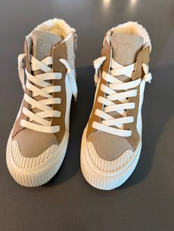 Yellow Box Women’s High Tops