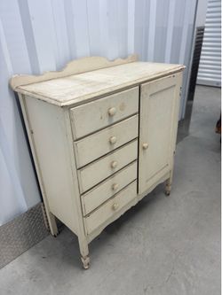 Exquisite Lexington Shabby Chic Solid Wood 5 Drawer Dresser with Armoire