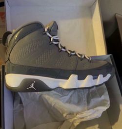 Air Jordan Retro 9’s (Cool Grey) GREAT CONDITION (PRICE IS FIRM) NO TRADES
