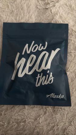 Alaska Airlines headphones :m/ ear buds