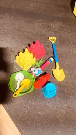 Creative fun Sand and Earth toys anywhere toys