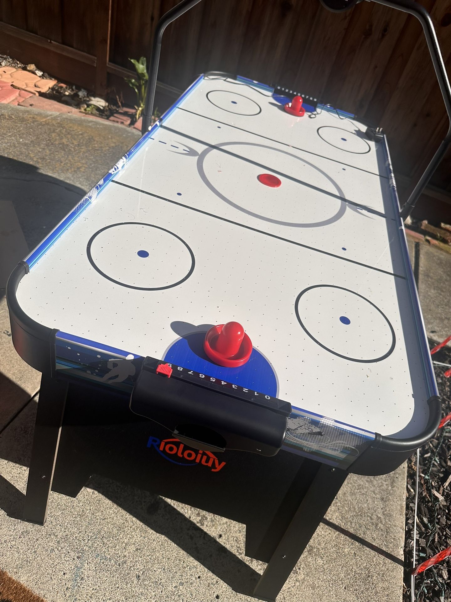 Air Hockey Table