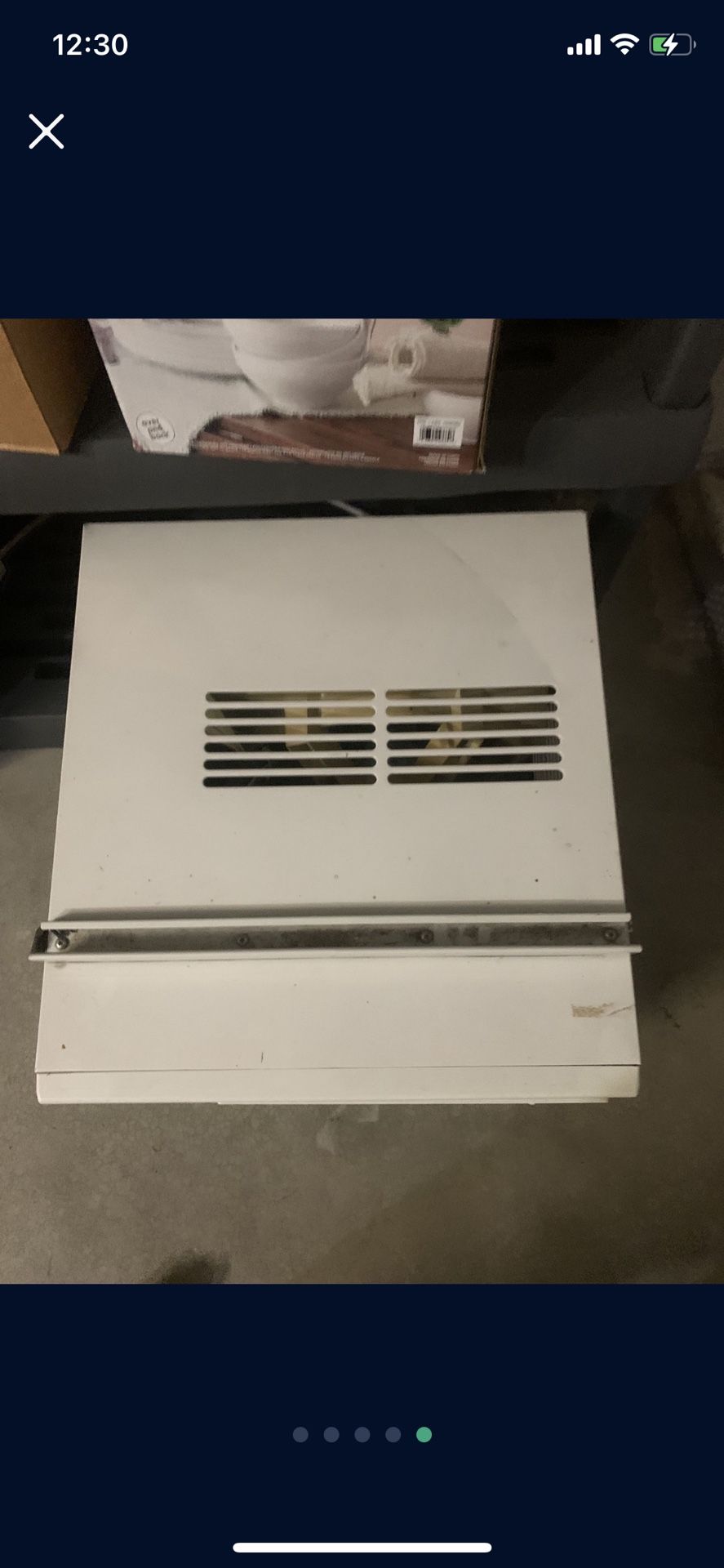 Selling Window a/C