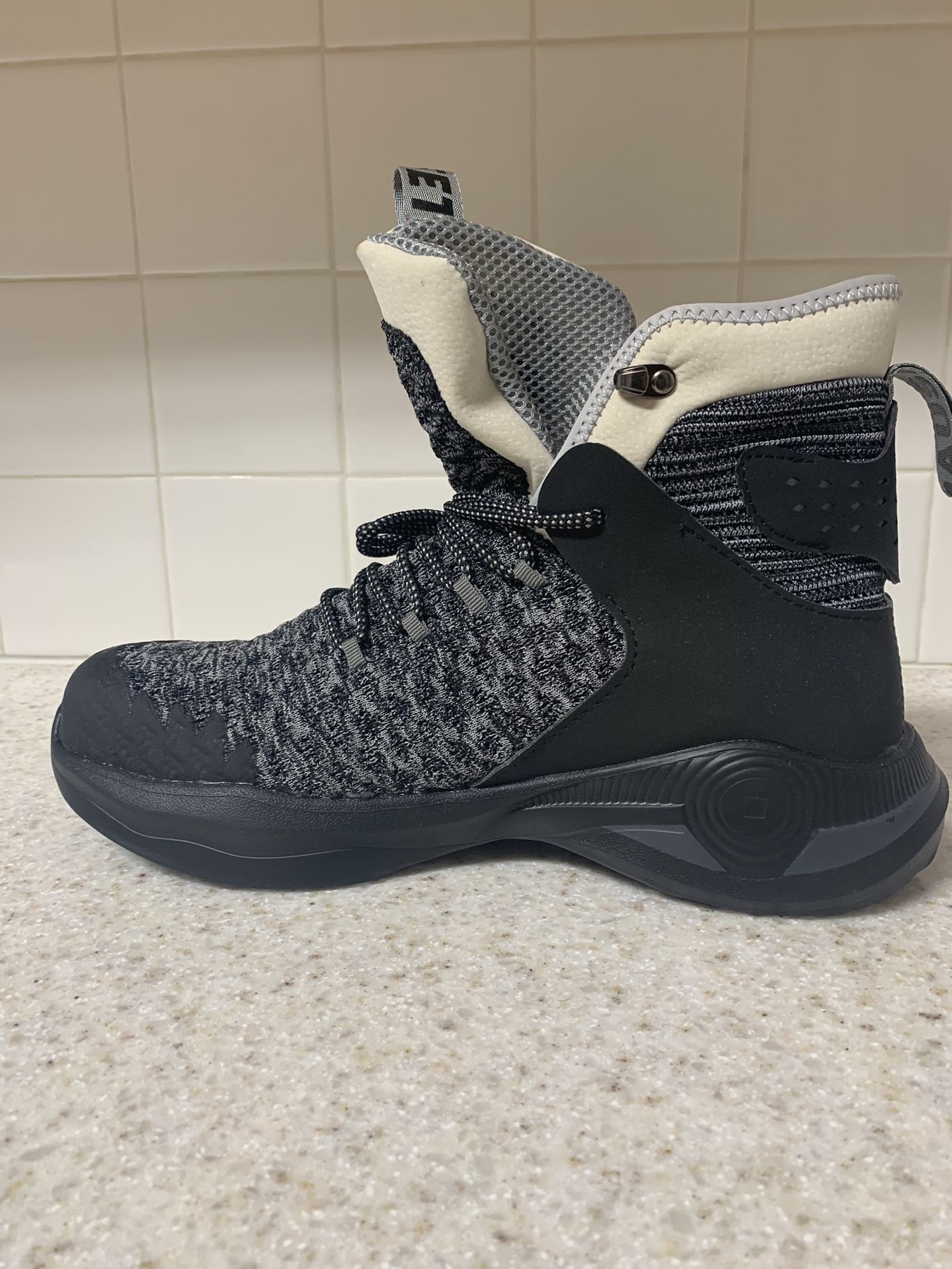 SYLPHID STEEL TOE BOOTS MEN SAFETY SHOES FOR WOMEN WORK SNEAKERS SLIP RESISTANT … Size 12 Men