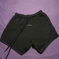 black essentials shorts