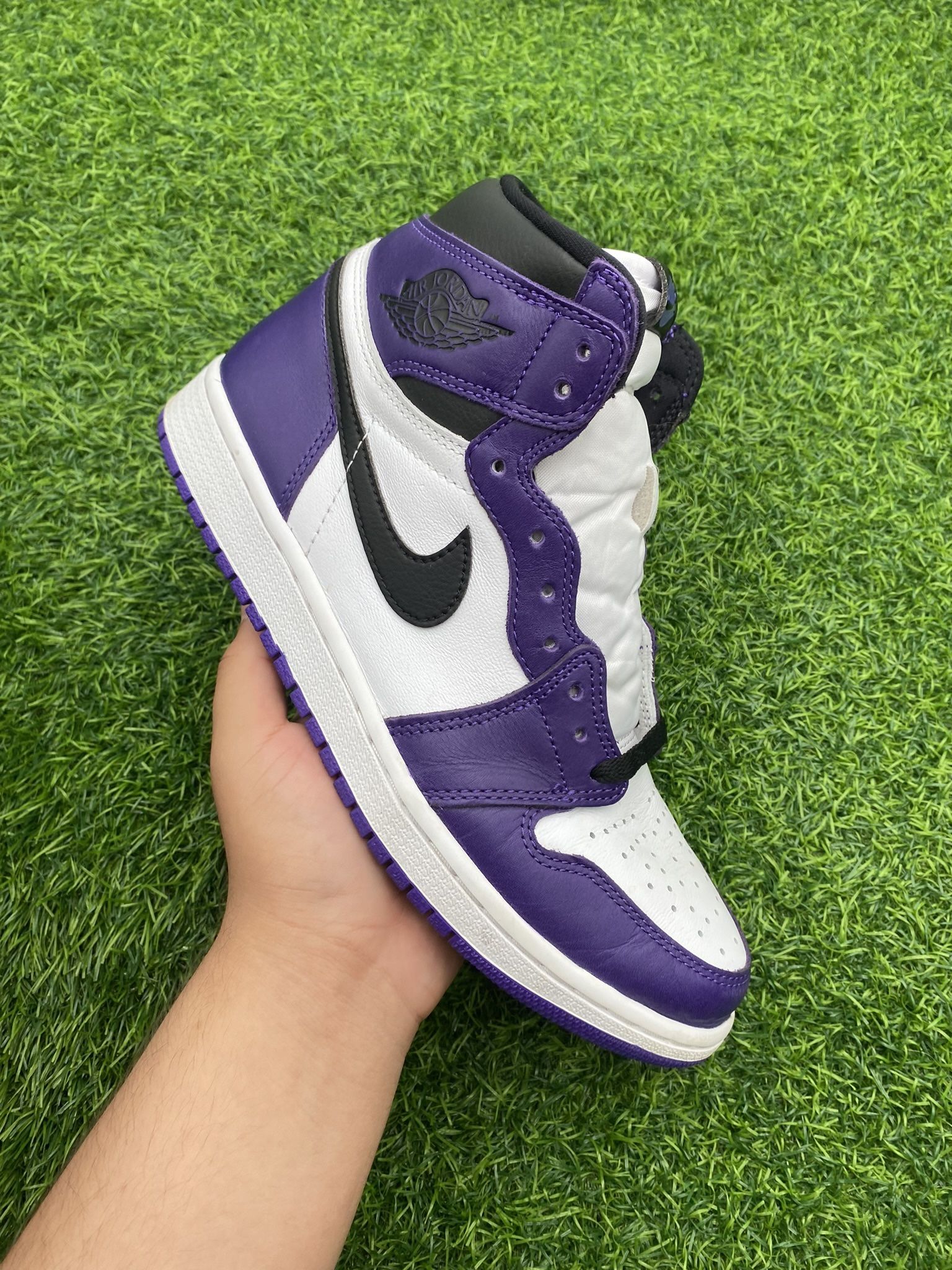 Jordan 1 “Court Purple” Size 9M