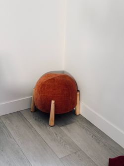 Modern Upholstered Ottoman With Wooden Legs