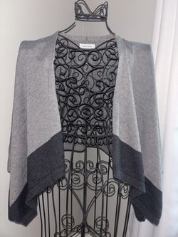 Calvin Klein Sweater