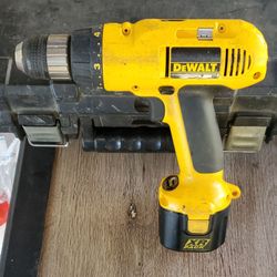 DEWALT DW962 9.6V XRP Cordless Drill/Driver
