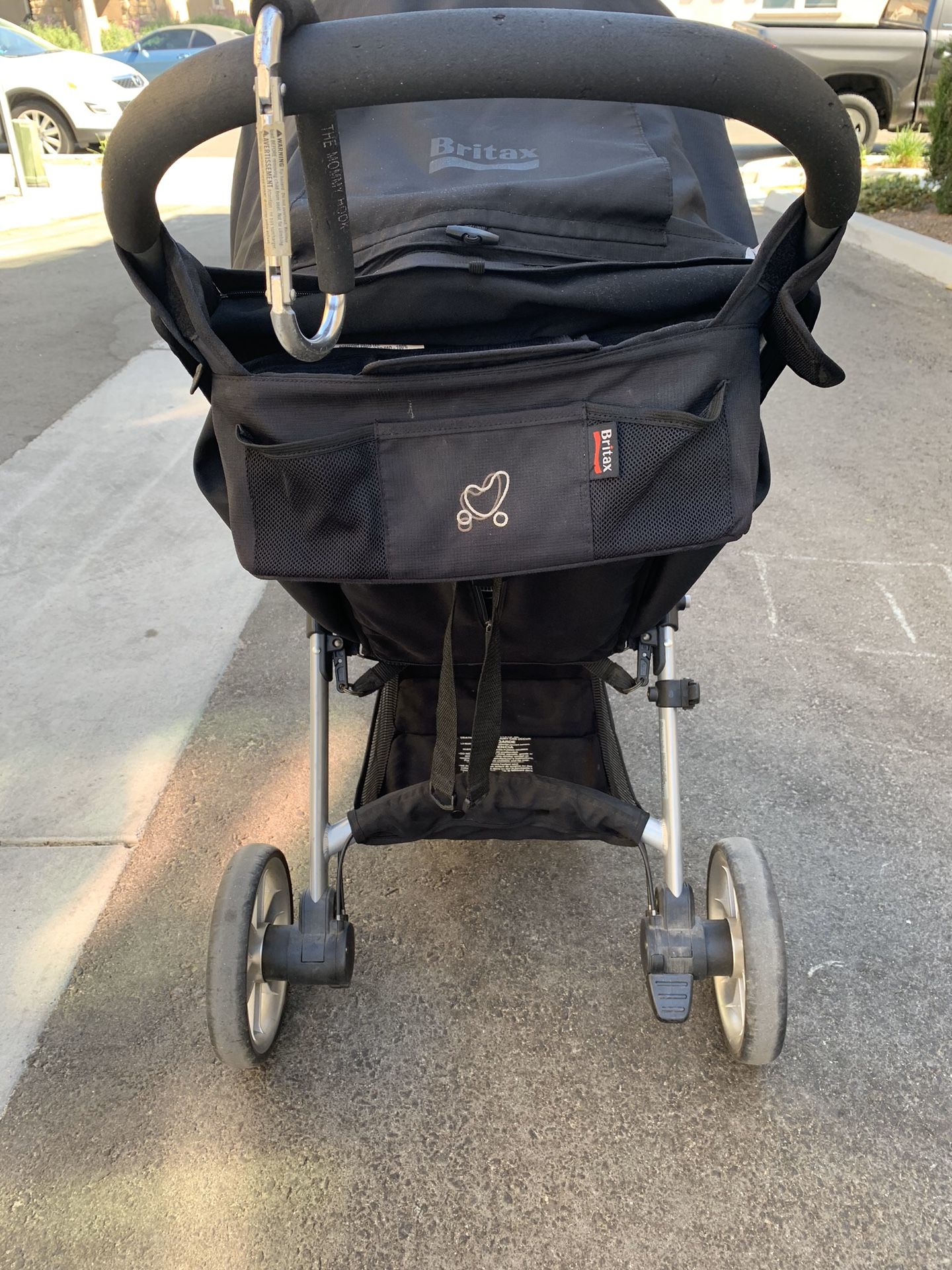 Britax B-agile stroller with mommy clip.