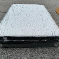 MATTRESS QUEEN SIZE REGULAR WITH BOX SPRING-2PCS