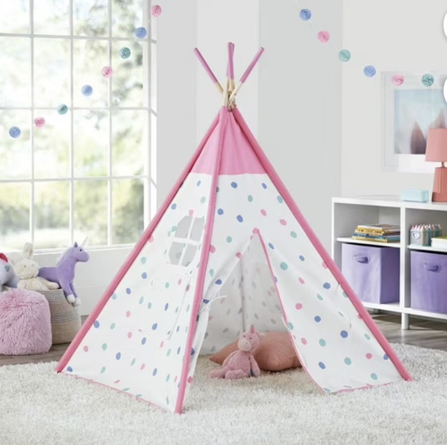 adorable pink and white polka dot teepee tent