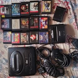 2 Sega Genesis + Games