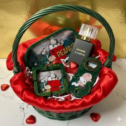 Peanuts Charlie Brown & Snoopy Valentine Gift Set |Cartoon Collectibles |For Her