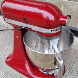 KitchenAid Artisan Series 5-Quart Tilt-Head Stand Mixer