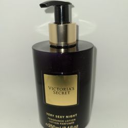 Victoria Secret Very Sexy Night 
