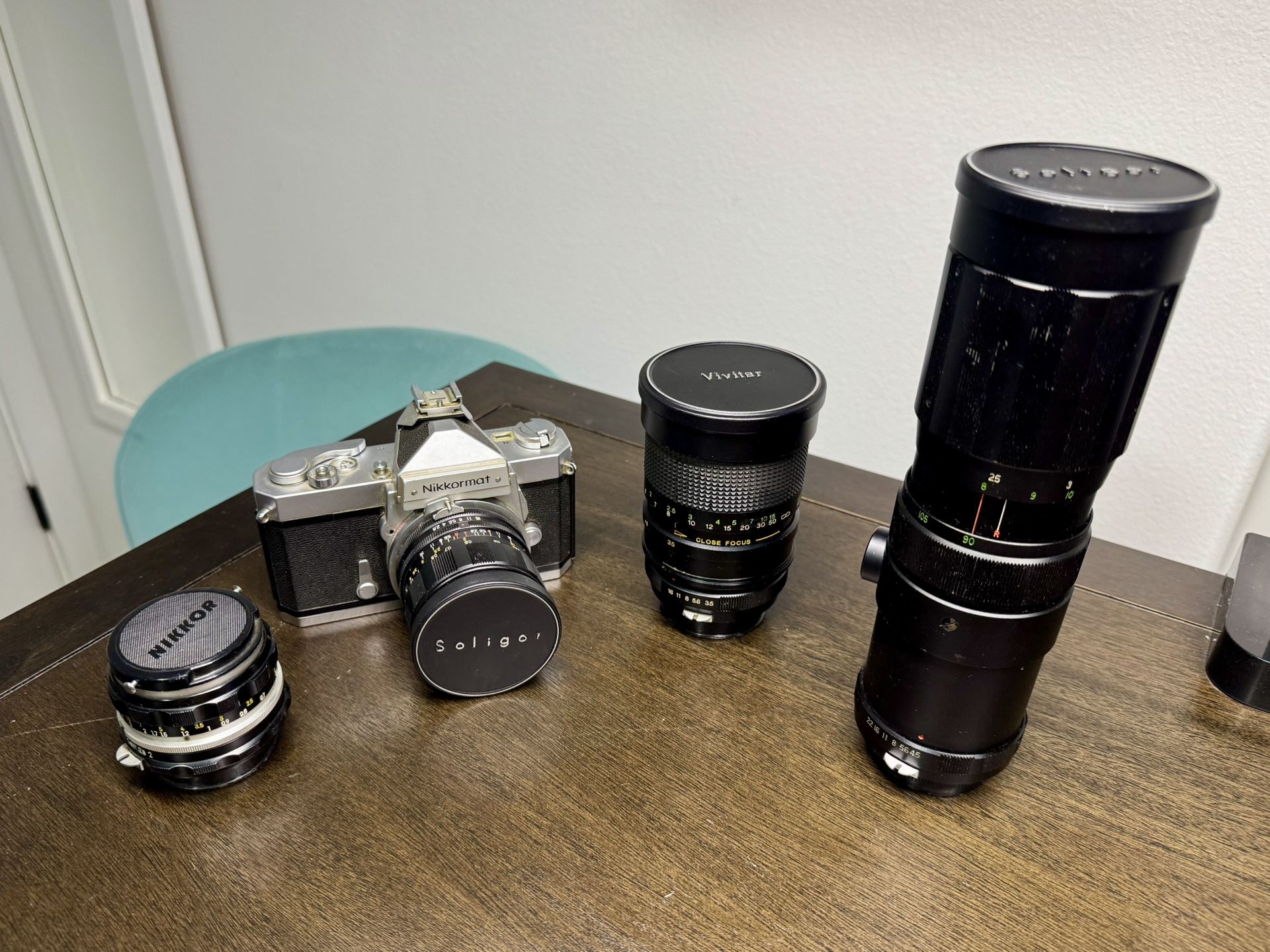 NIKON Nikkormat FT Vintage Camera w/ Multiple Lenses