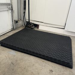 New Reversible Gym Mats 