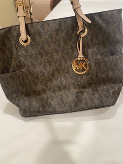 Michael Kors Purse (original)