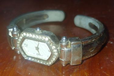 Vivani Ladies Watch - Hinged Cuff