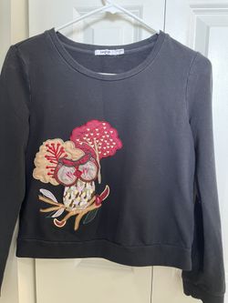 Black Owl Sweater Size Small 