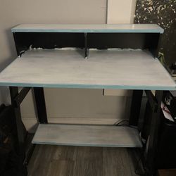 Laptop Desk