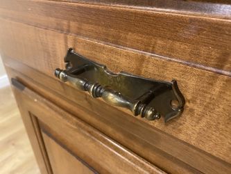 51 handle pulls - Kitchen