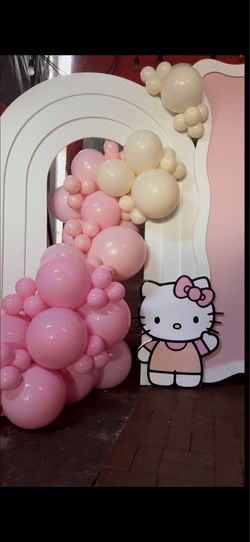 Hello Kitty Party Backdrop with Balloon Garland