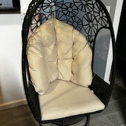 Egg Swivel Chair 