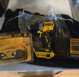 DeWalt 20V MAX XR Brushless Cordless 1/2 in. Drill/Driver