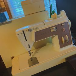 Singer touch and sew zig zag model 758