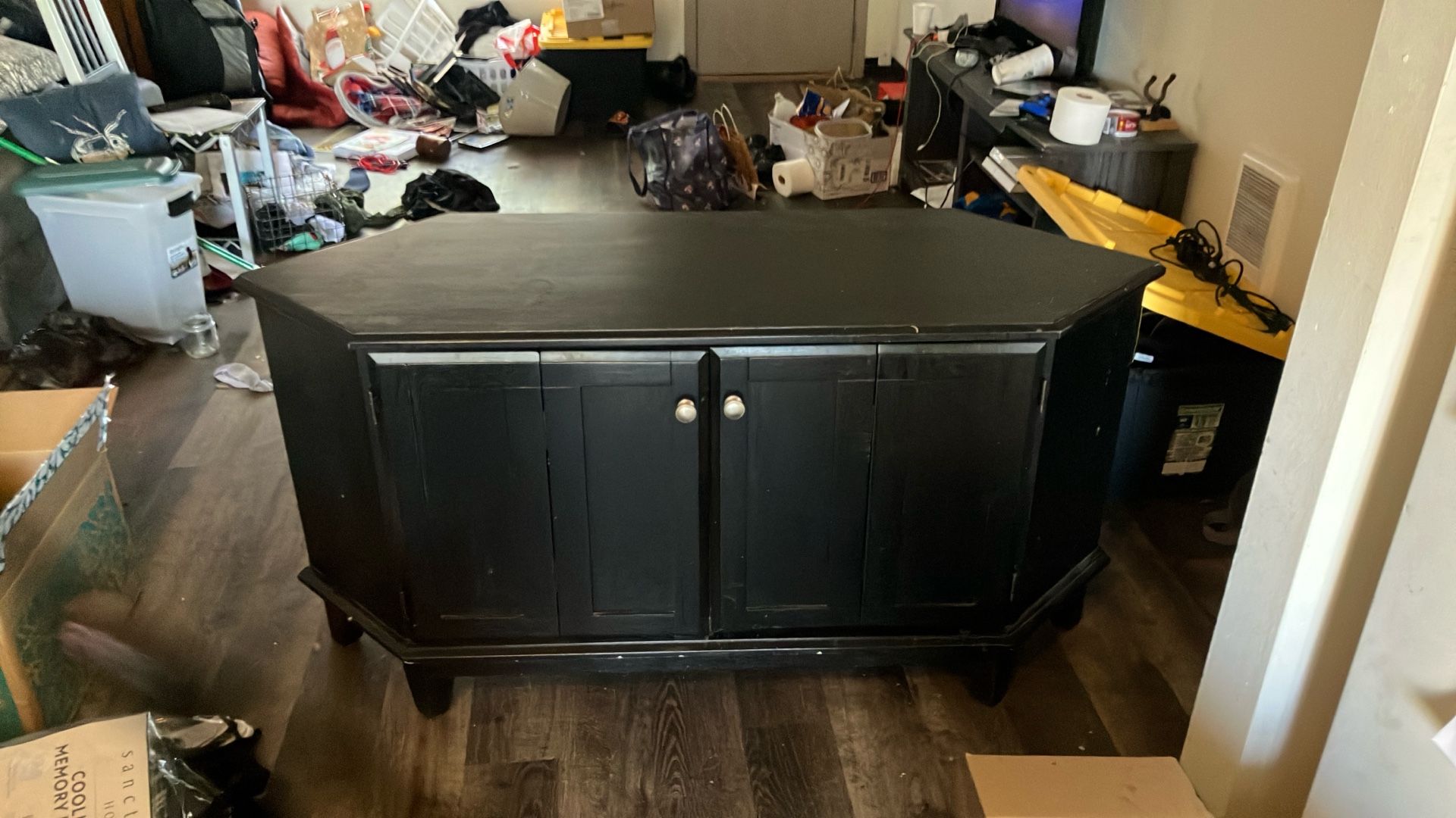 Armoire