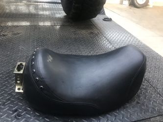 2010 Roadking Original front seat 100
