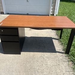 Work Desk