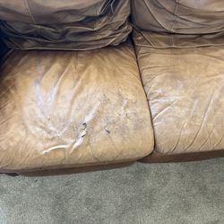 Free couch