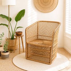 Mid Century Natural Bamboo Woven Rattan Wicker Chair Single (1) Boho Peacock Style Accent Decor Statement Chair 