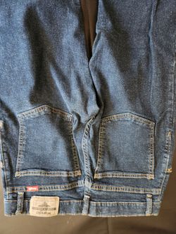 Wrangler boys 16 Husky boot cut