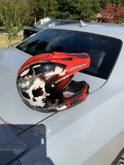 DOT Approved Moto Helmet