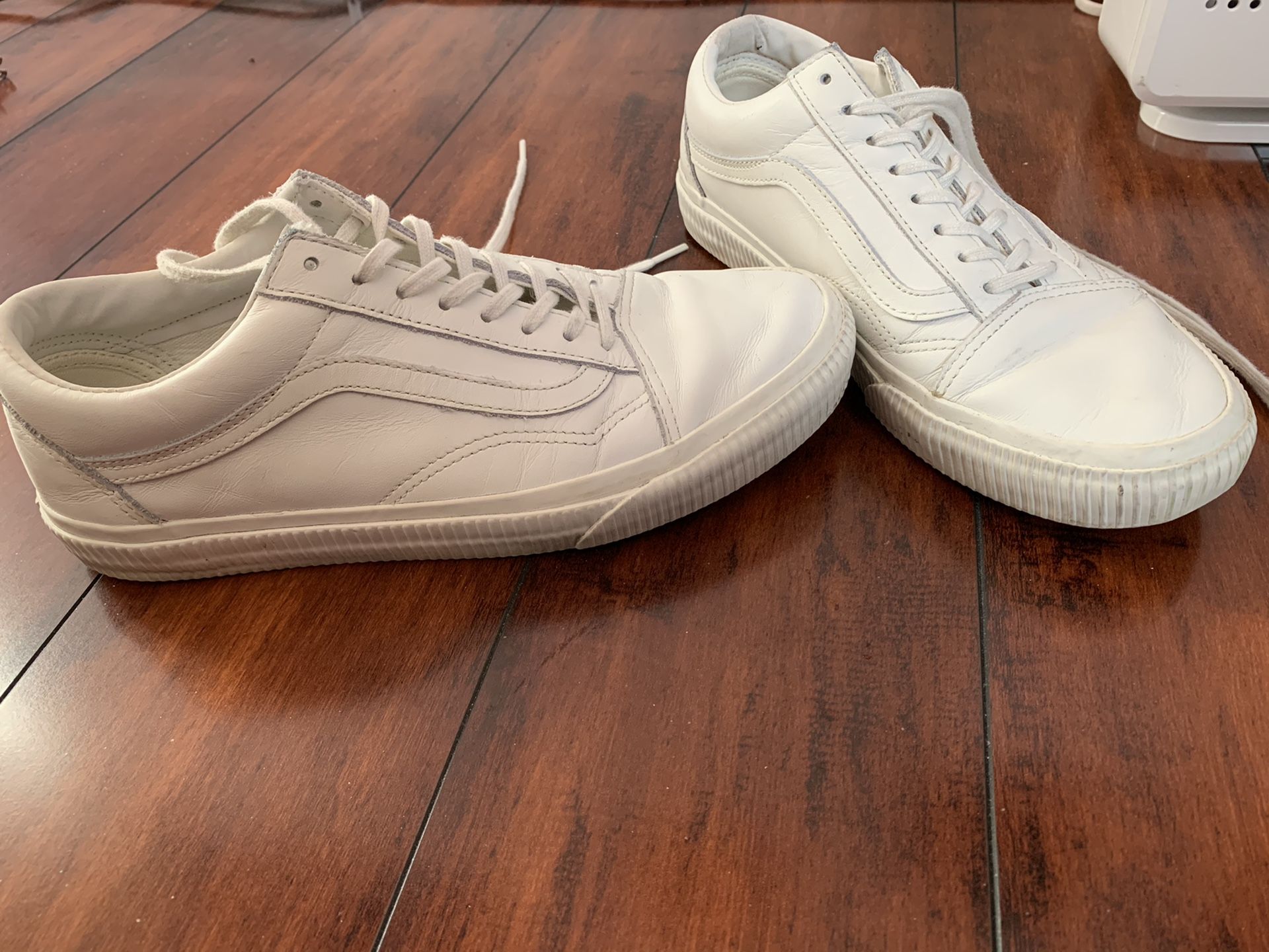 Women’s White Vans