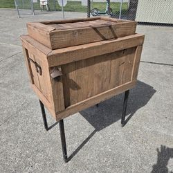 Rustic Barn Wood Igloo Cooler