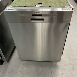 Bosch Built-In Dishwasher  Model SHE53B75UC - 2683