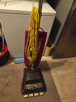 Commercial Vacuum Cleaner
