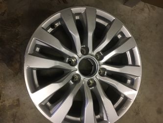 18” Nissan Armada rim wheel