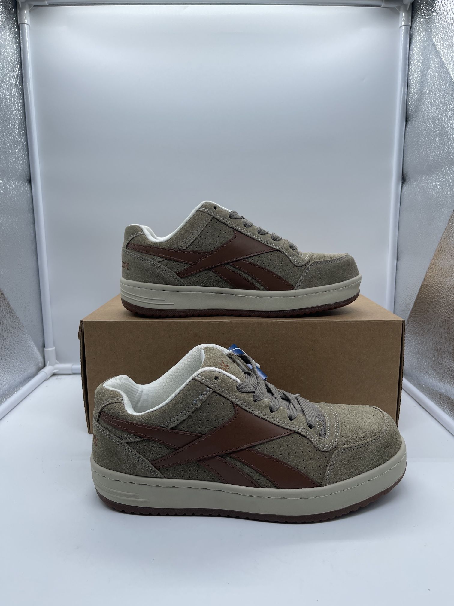 Reebok - Lace-Up Steel-Toe Slip Resistant | Electrical Hazard Protection Work shoes ( Men's Size 6 US ) Leather Brown/White