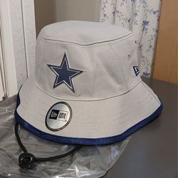 Dallas Cowboys New Era Bucket Hat. Brand New 