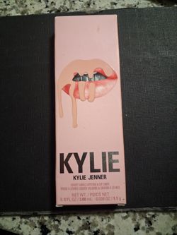 Kylie lip kit