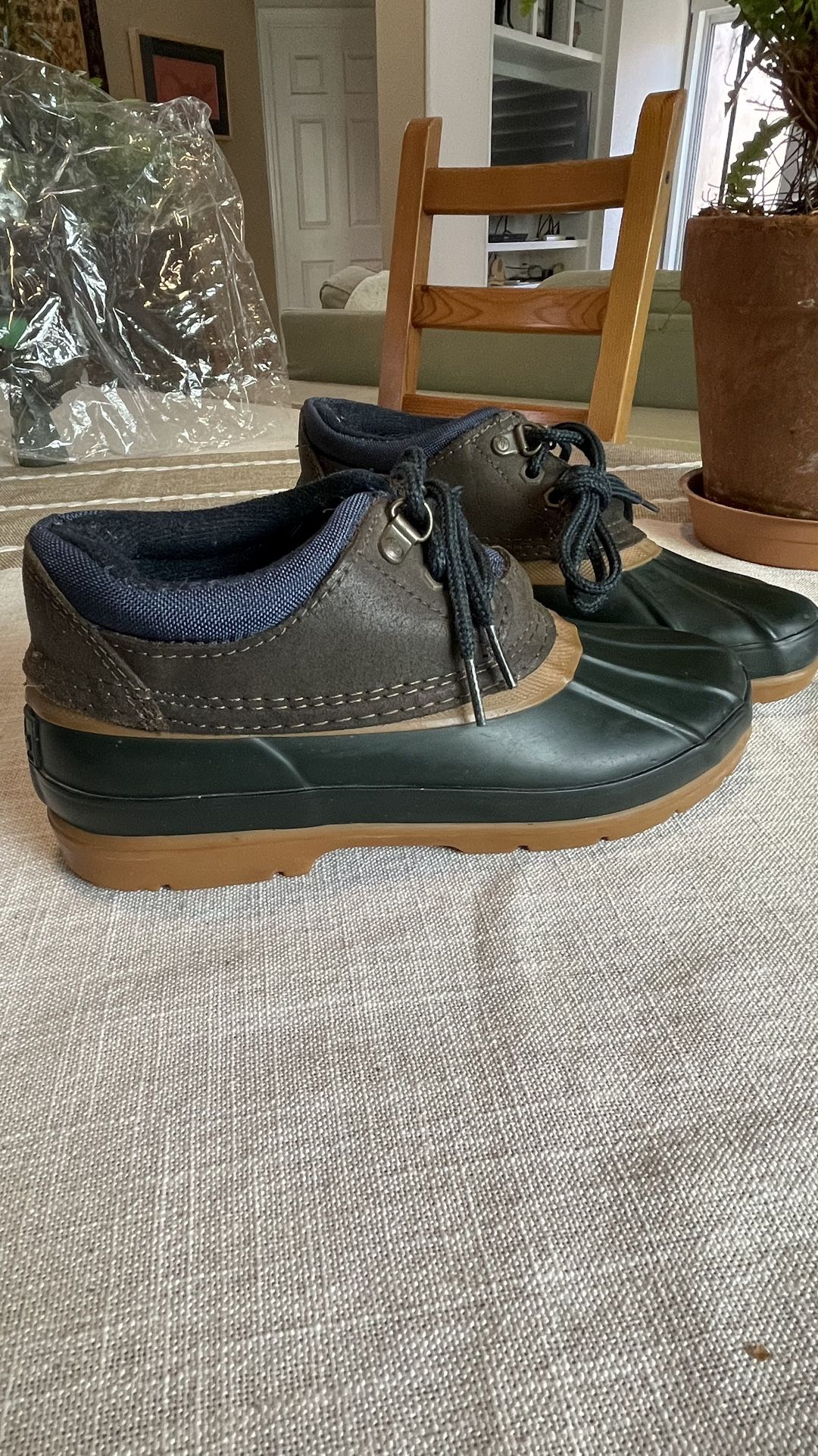 GH Bass & Co. Duck Boots Women 7 Navy/ Brwn Lace Up Ankle Rain Outdoor