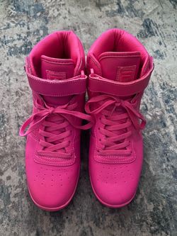 Women’s Size 10 FILA Vulc 13 High Top Sneaker In Pink
